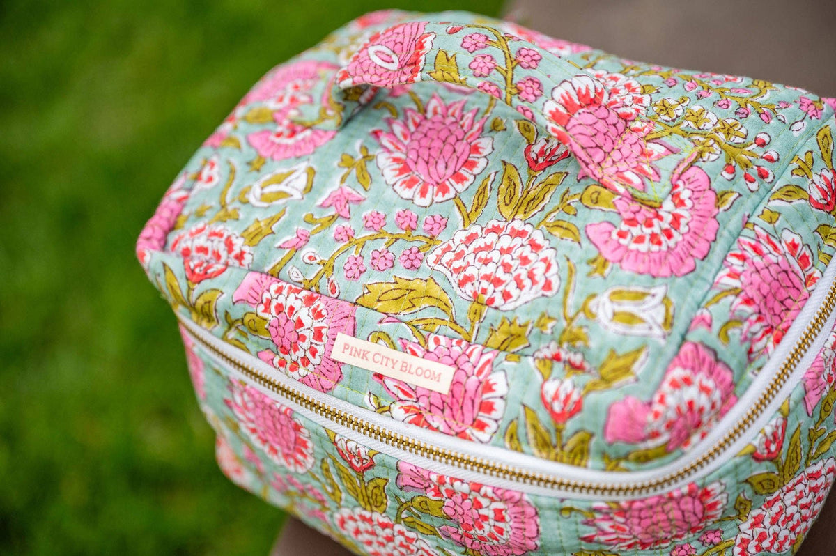 Garden Bloom Classic Vanity Train Case