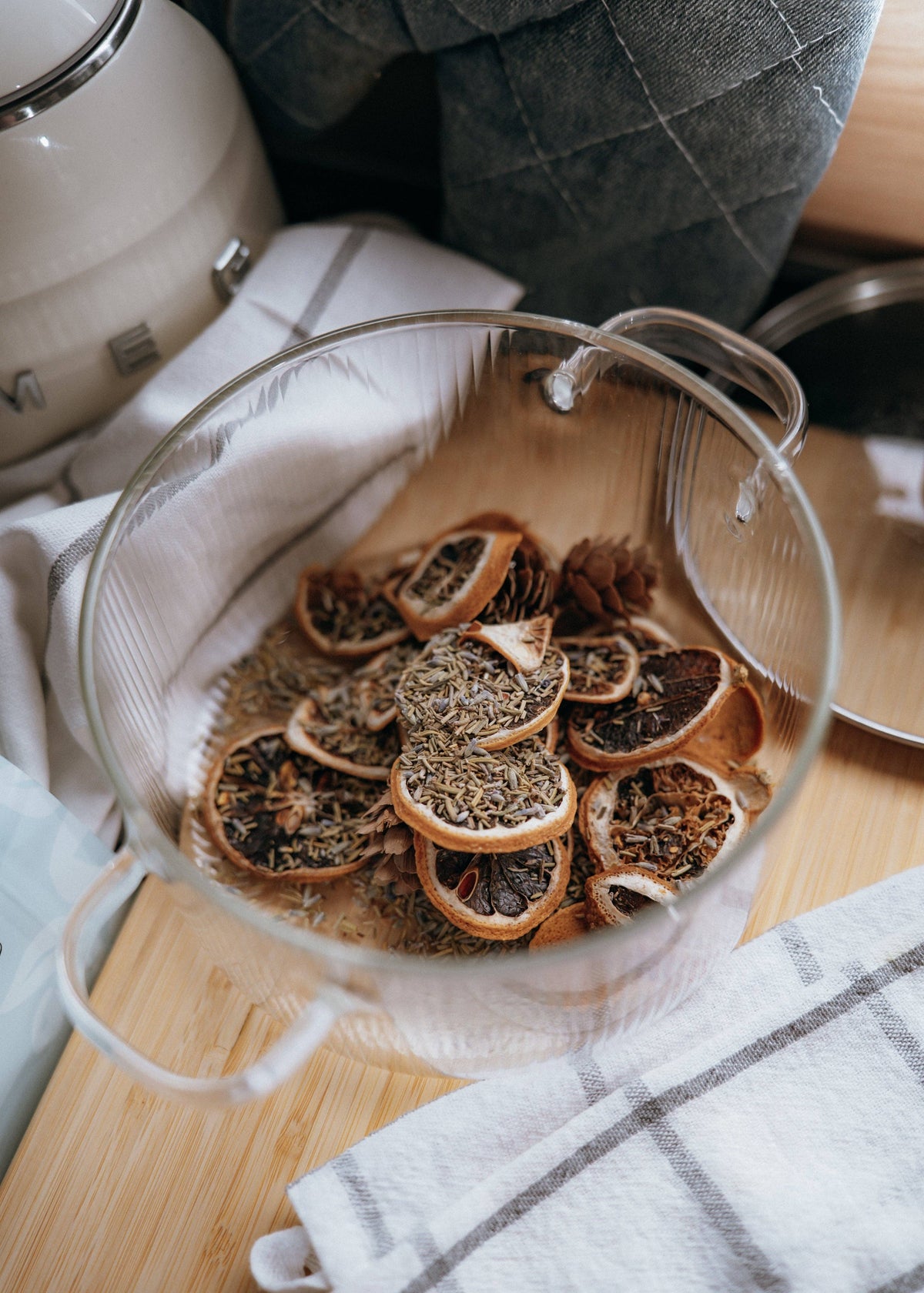 Sunday Reset Simmer Pot | Lemon Lavender Rosemary