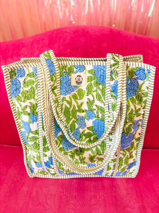 Charleston | Regular Size Quilted Tote Bag 